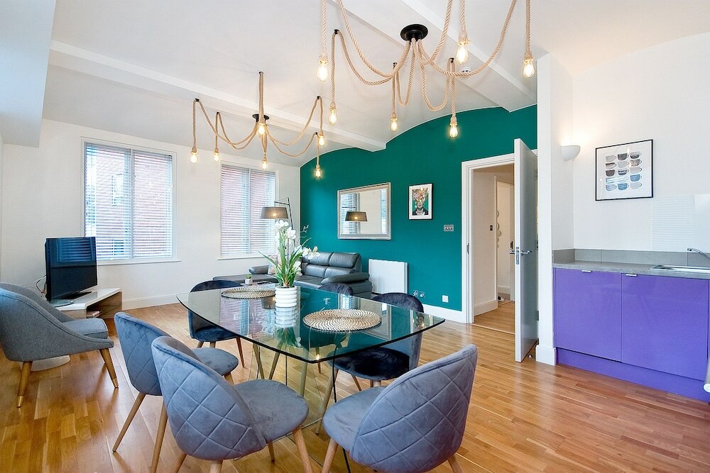 Фото Mulberry House London by City Living London