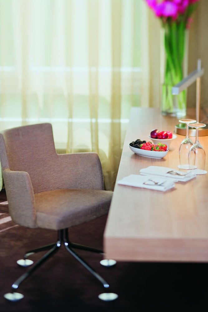 Фото Mövenpick Hotel Zürich Regensdorf