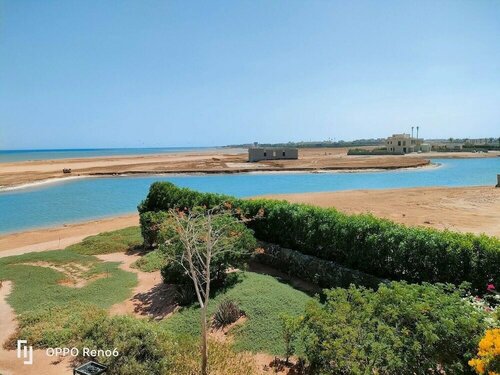 Гостиница Luxury Half Villa Sea View Team в Эль-Гуне