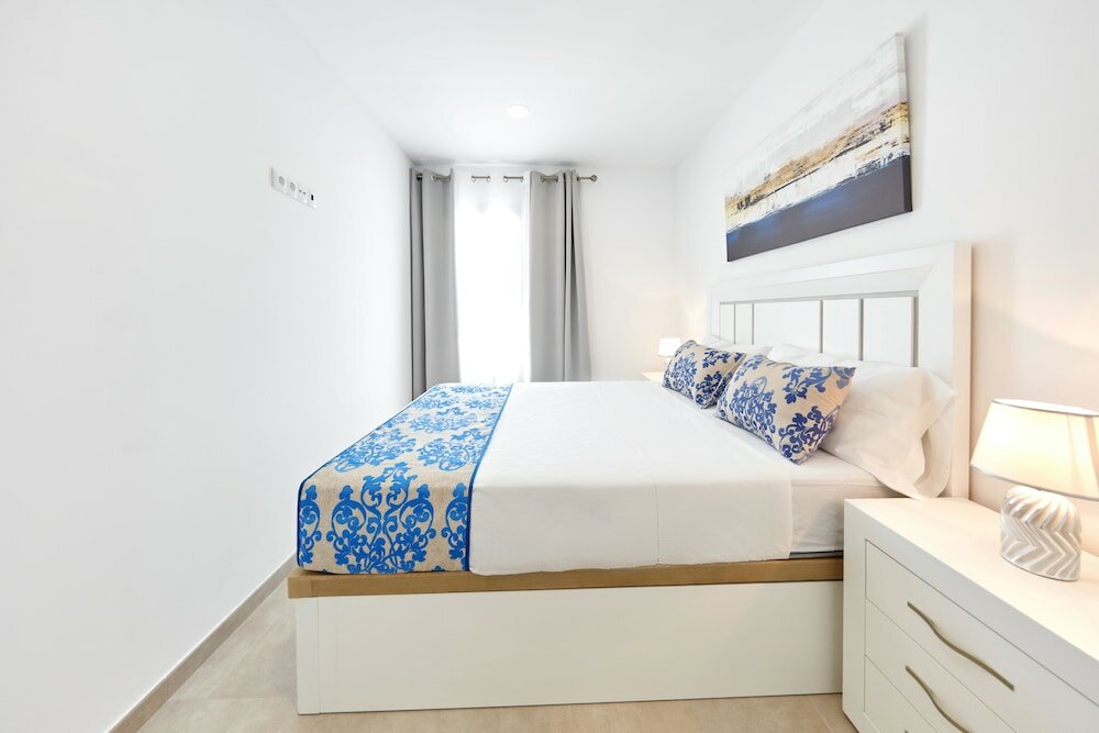 Фото Sonrisa Deluxe Apartments Levante