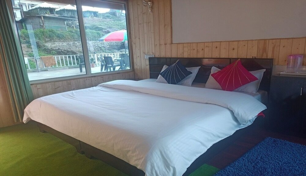 Фото Chopta Himrab Resort