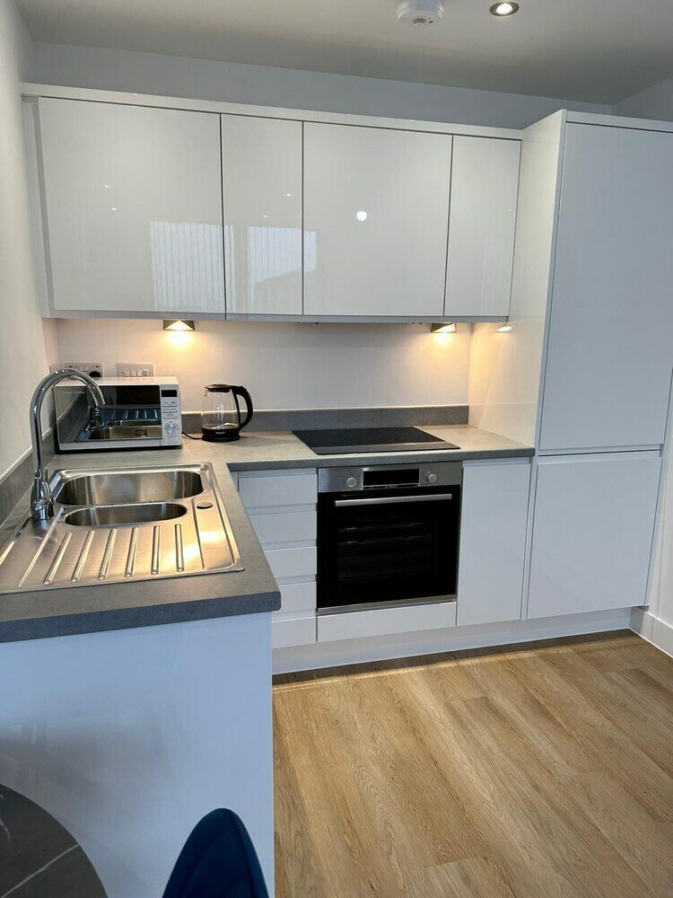 Фото 1 Bed Apartment near Old Trafford with Free car park