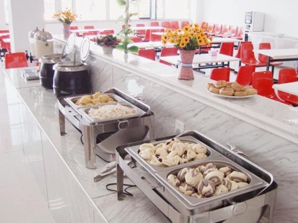 Фото GreenTree Inn ZhangJiaKou Qiaoxi District WuYi East Street JianXing Express Hotel