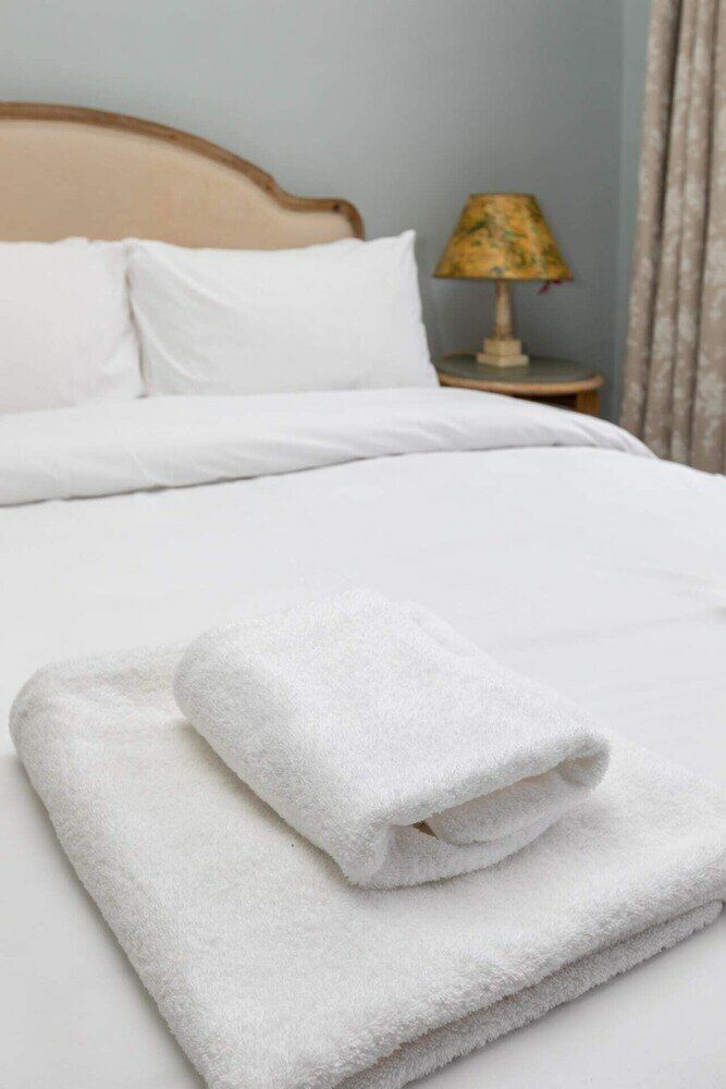 Фото Charming 2bd Georgian Town House - Camden Town