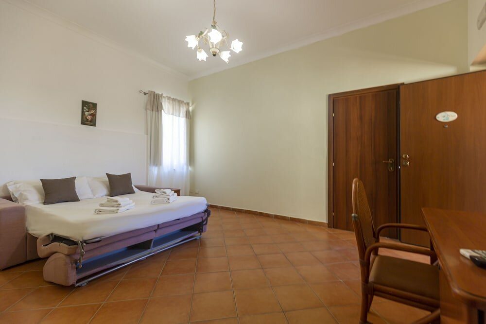 Фото Flowers Apartments And Rooms