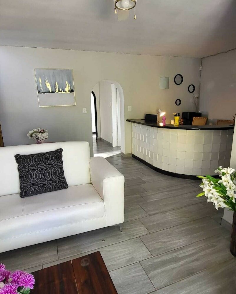 Фото Sky View Guest House Randpark Idge