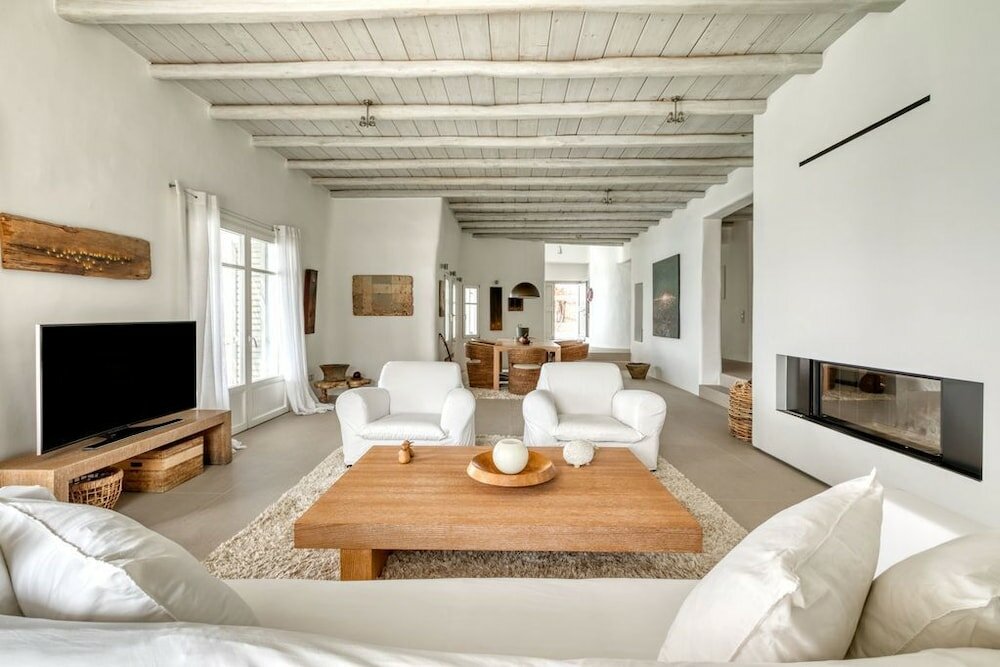 Фото Crystal Villa 6 Bedroom