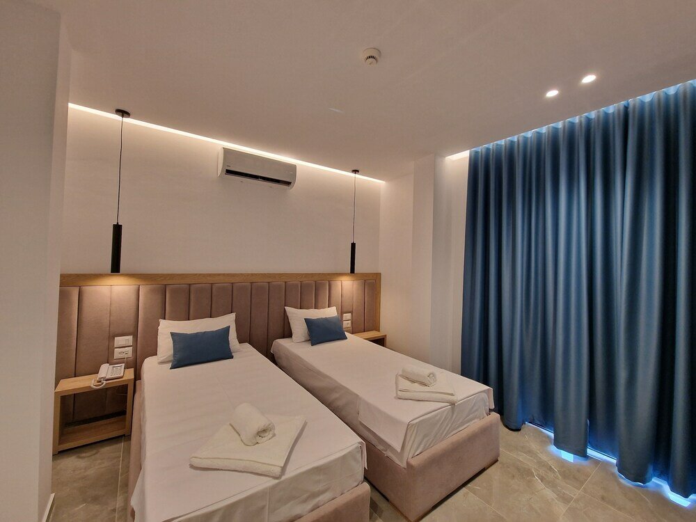 Фото Monel Hotel