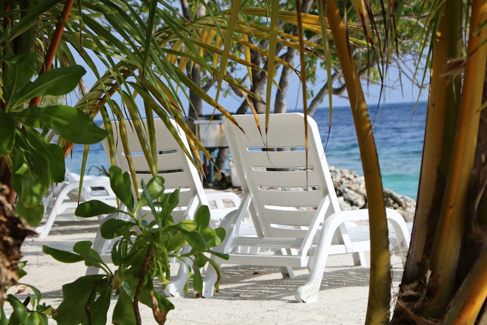 Фото Ocean Beach Inn - Maldives