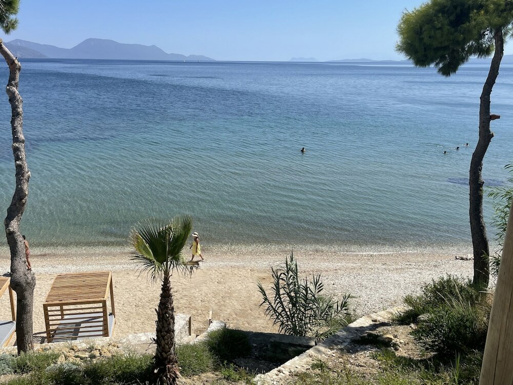 Фото Amethyst Selene Paleros