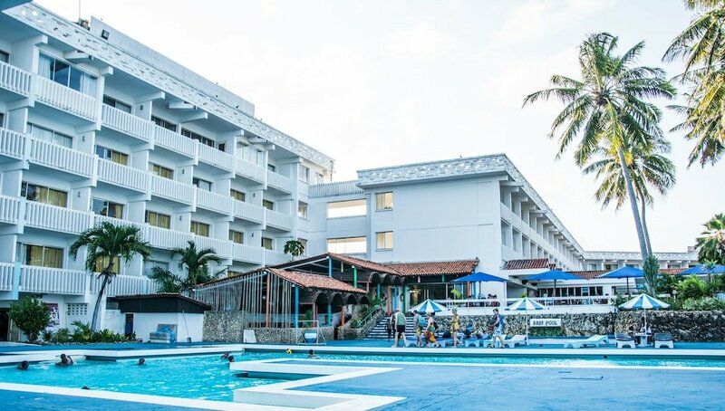 Гостиница Mombasa Beach Hotel в Момбасе
