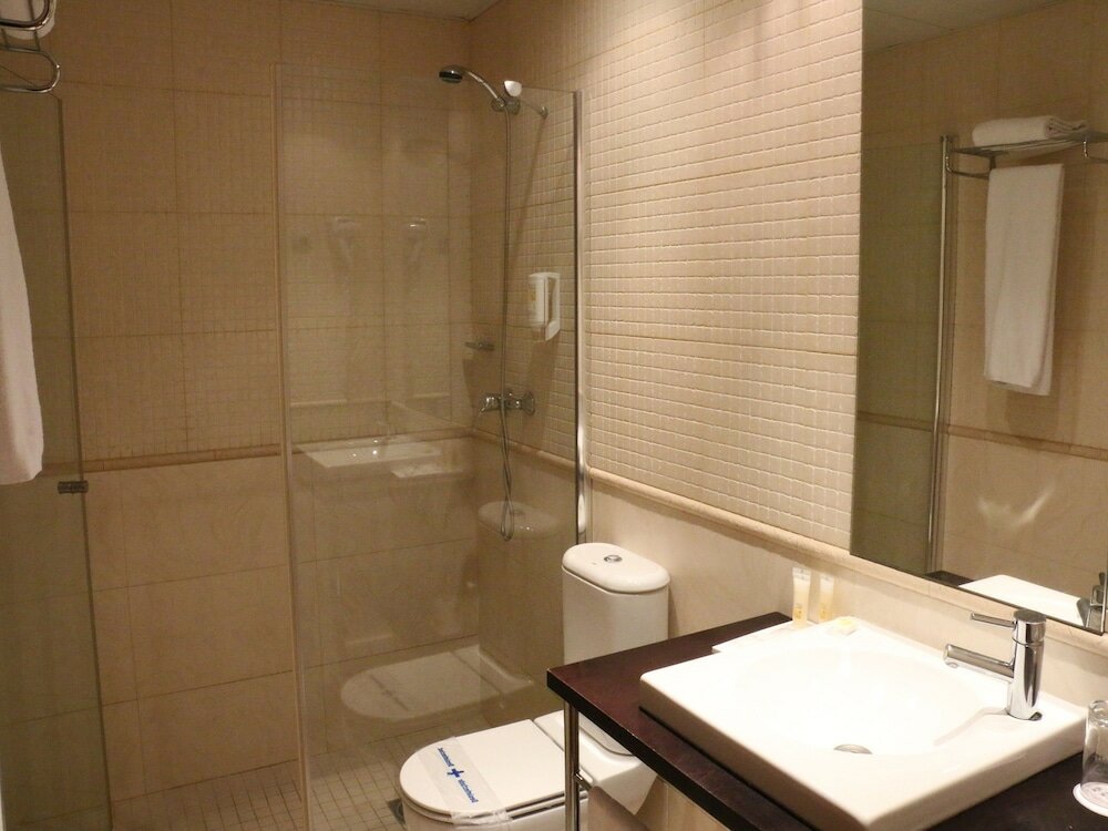 Фото Hotel Sant Just 
