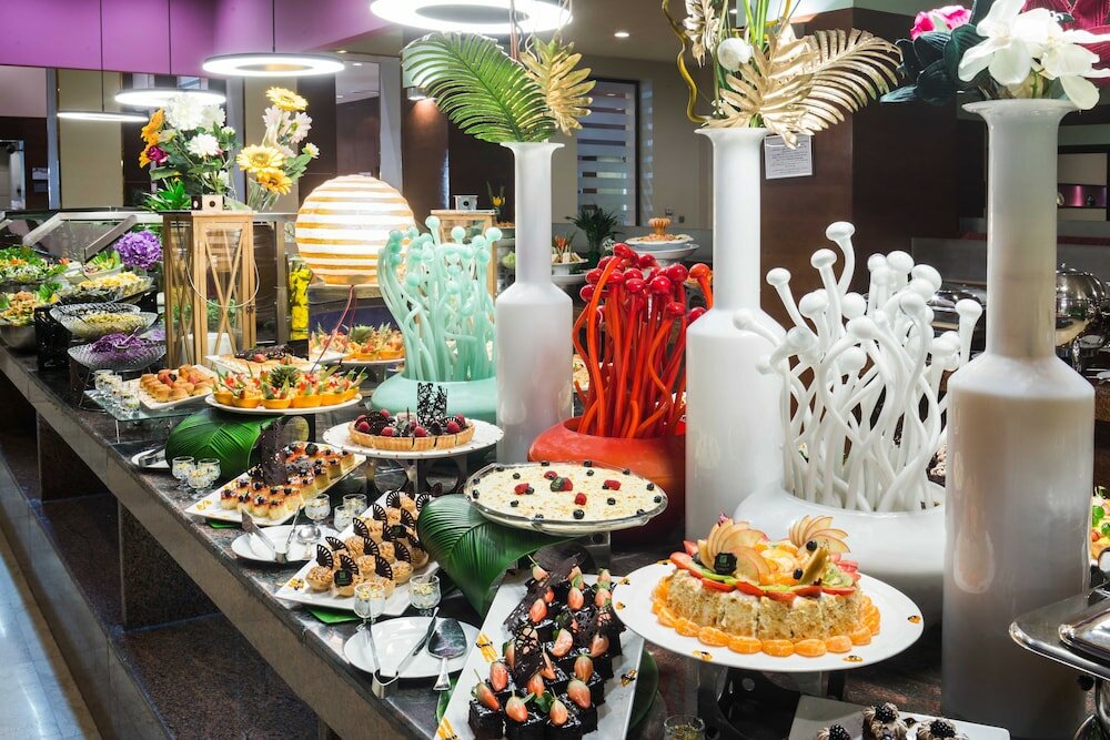 Фото Holiday Inn Riyadh Al Qasr by IHG