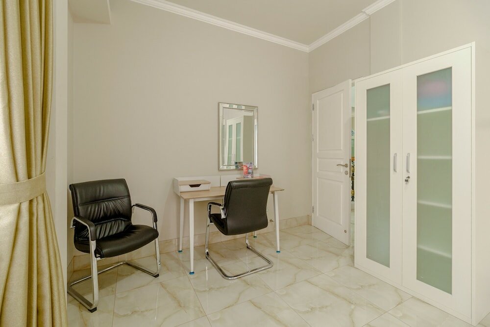 Фото RedDoorz near Taman Makam Pahlawan Cikutra