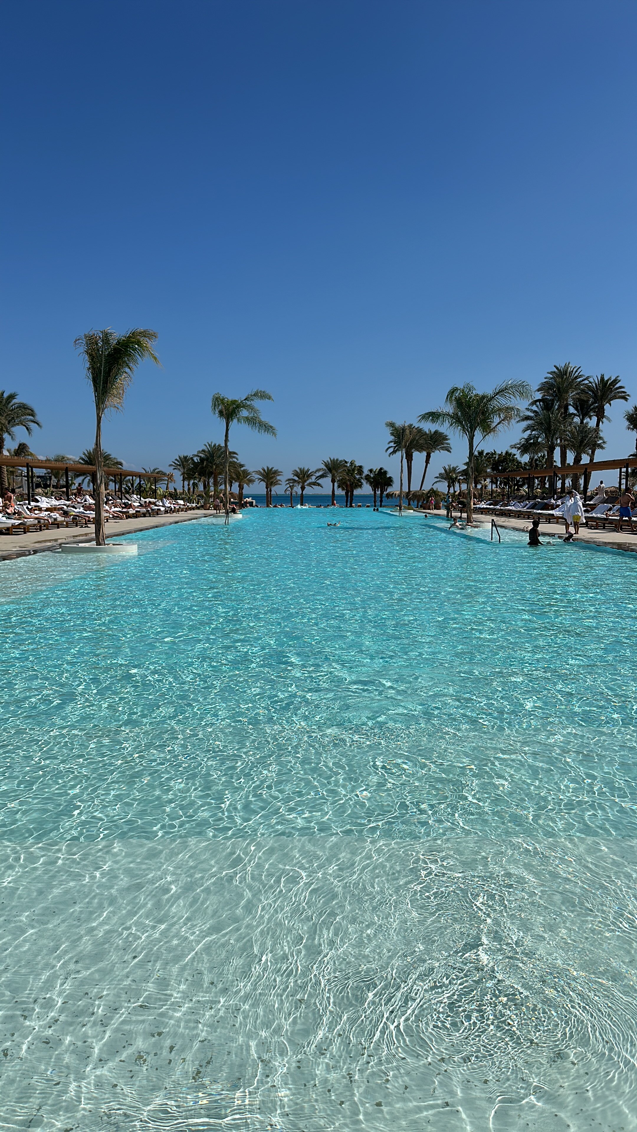Фото Serry Beach Resort