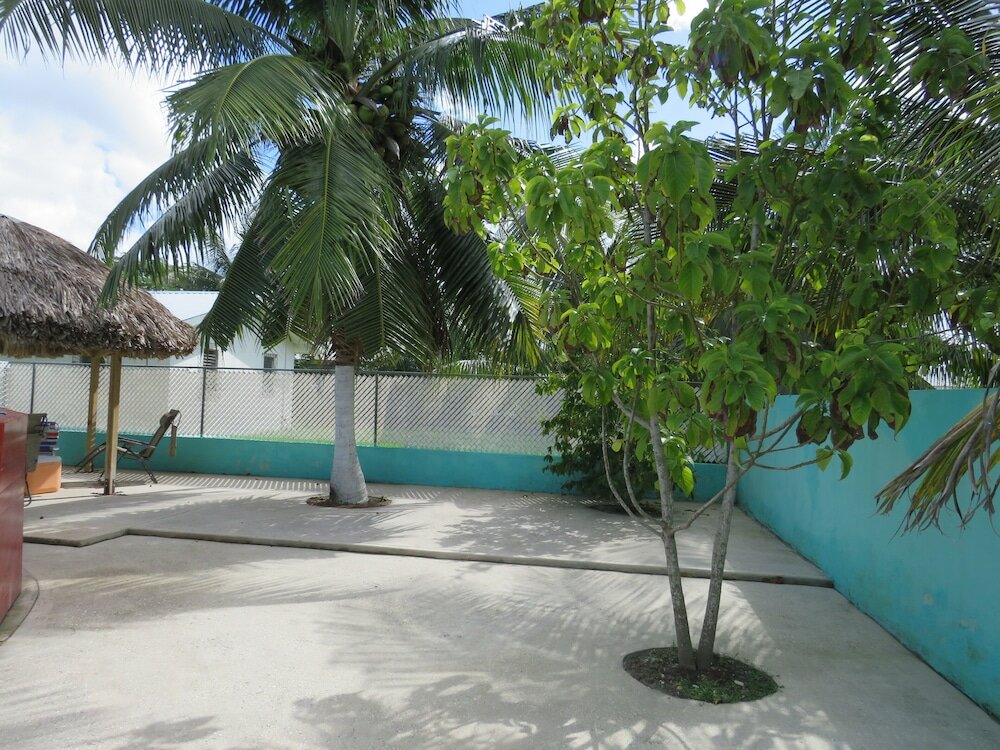 Фото Lake View Condo