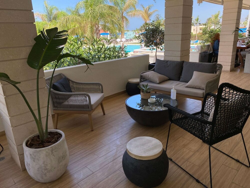 Фото Kyknos Beach Hotel & Bungalows - All Inclusive