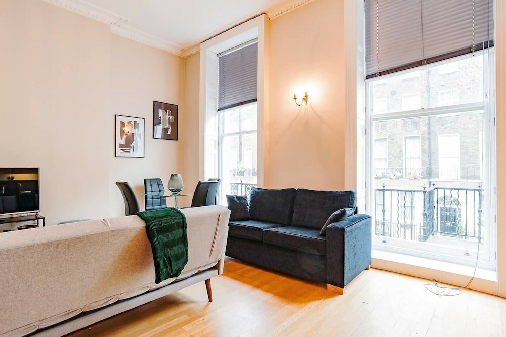 Фото Upper Berkeley Street Flats