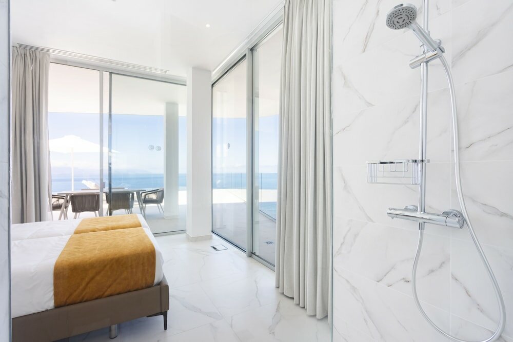 Фото Crystal i Luxury Apartments