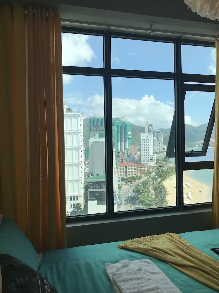 Фото Snail 360° Ocean View Apartment Hotel