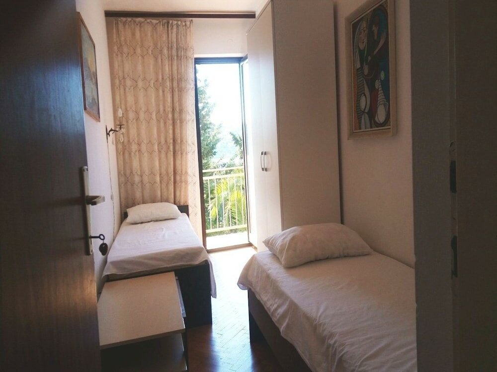 Фото Ljubo - 15m From the sea - A1