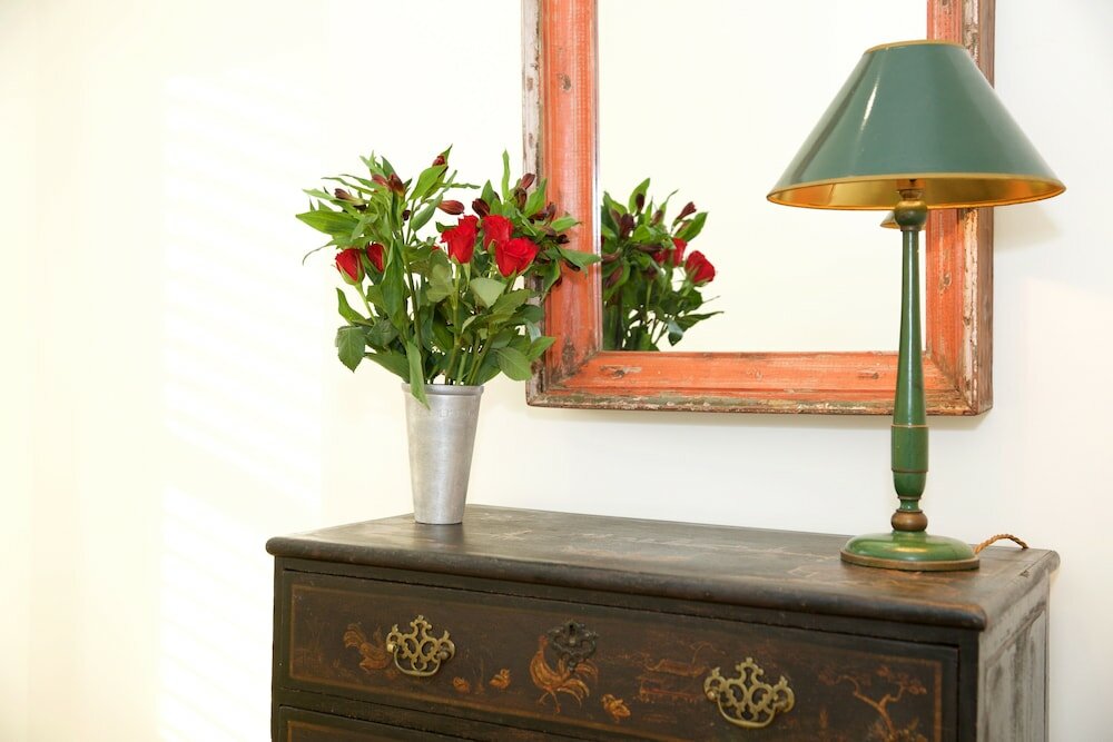 Фото Altido English Retro 2br Apt Near Battersea Park