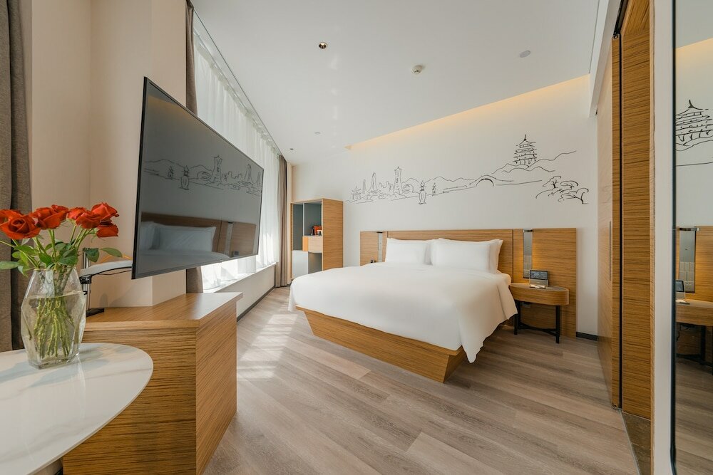 Фото UrCove Hangzhou Riverside Cbd