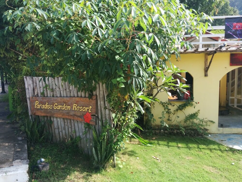 Фото Paradise Garden Resort
