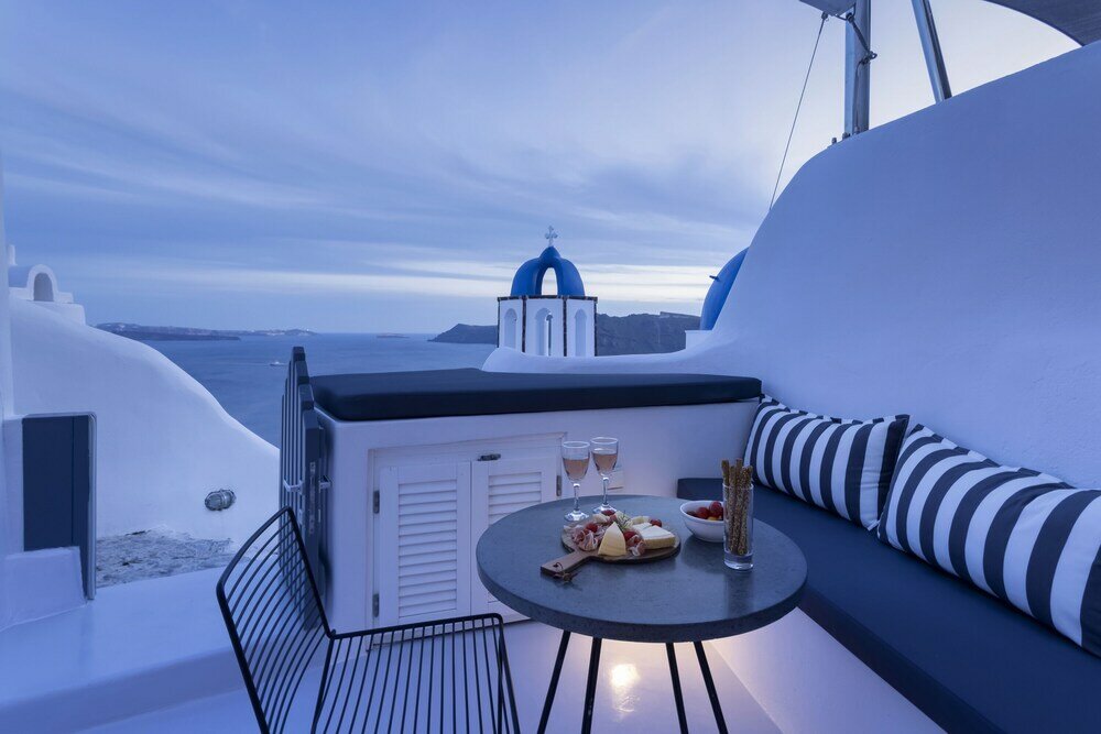 Фото Bluedome Cavehouses Santorini