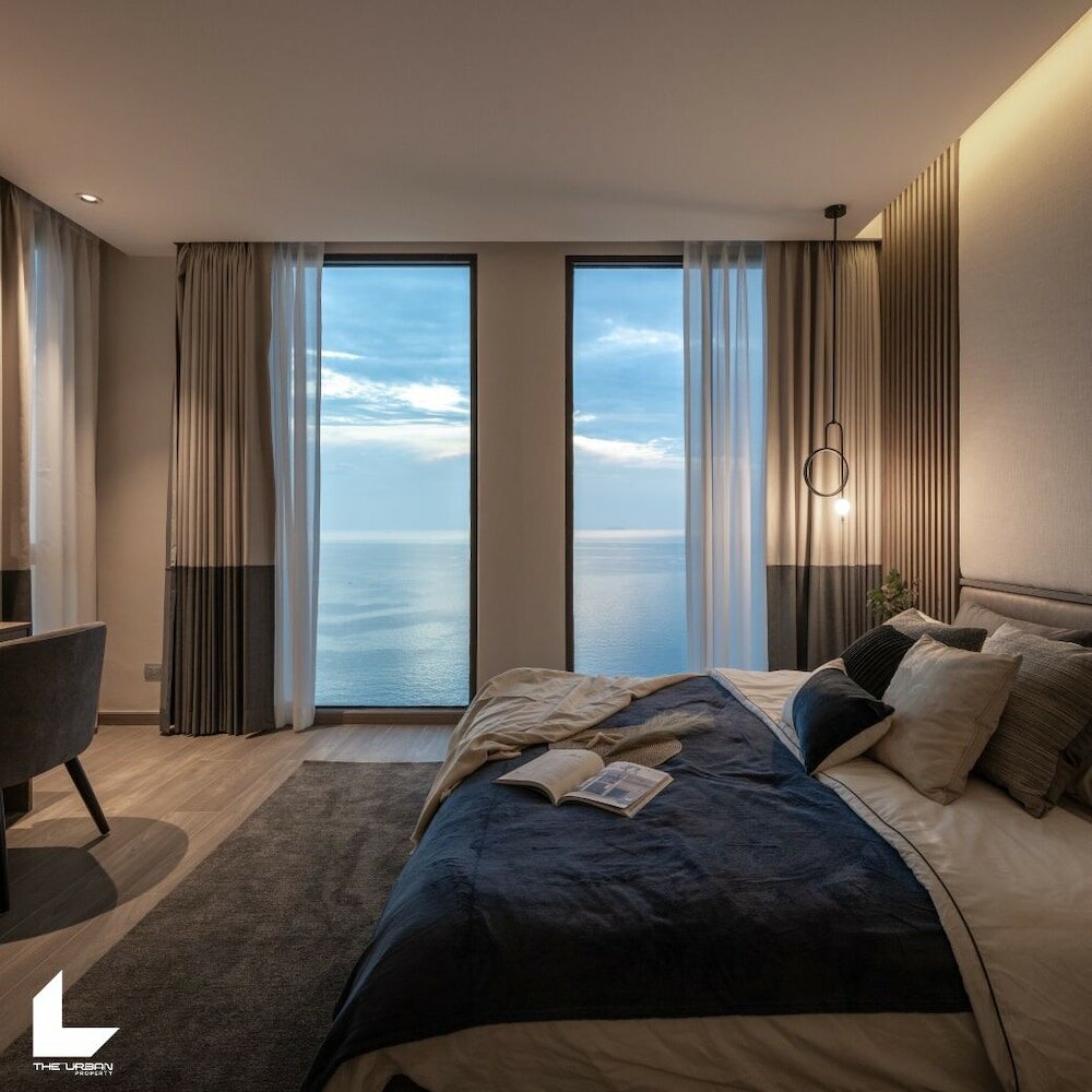 Фото Aeras Beachfront Jomtien Pattaya