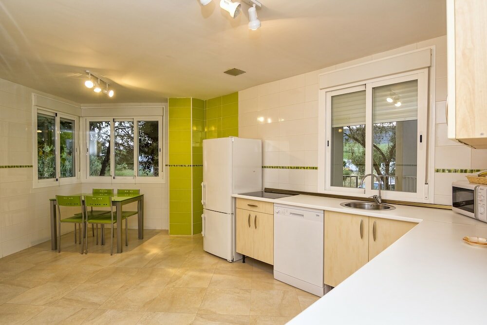 Фото Apartamentos Turisticos Zahazar