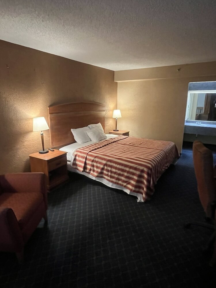 Фото The Lodge Hotel and Banquets