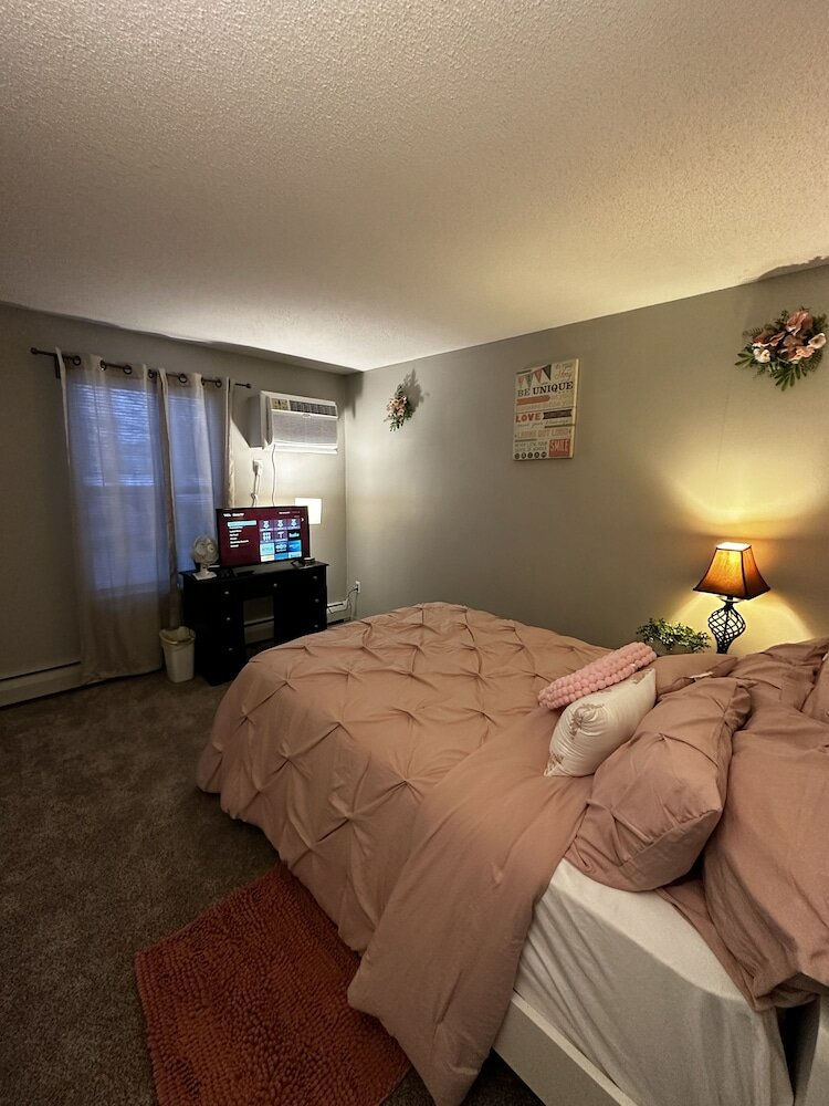 Фото 2 Br con patio por el centro comercial