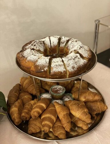 Гостиница Peaky Hotel в Области Дуррес