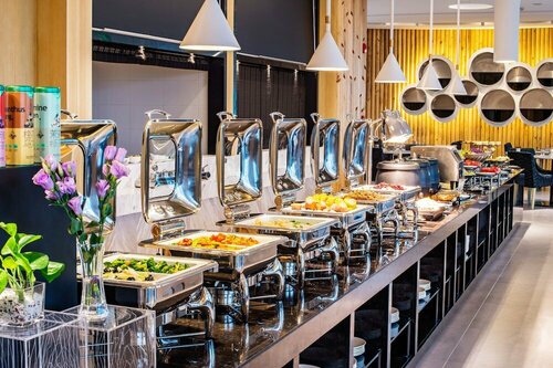 Гостиница Atour Hotel May Fourth Square Qingdao в Циндао