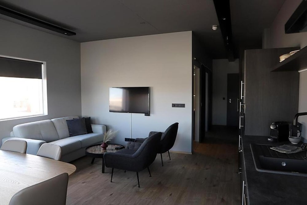 Фото North Apartments Suites