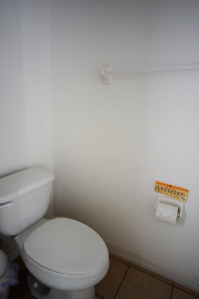 Фото 4726 4-bedroom Pool Home, cumbrian Lakes Kissimmee