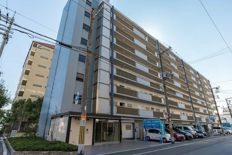 Гостиница Universal Bay Condominium в Осаке