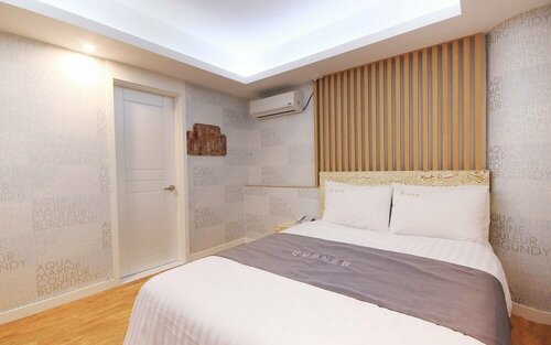 Гостиница Iksan Hotel Banditburi в Иксане