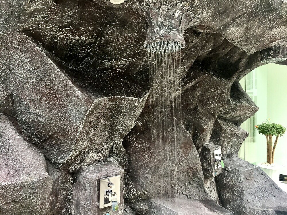 Фото Luxury Apartments in Grand Avenue