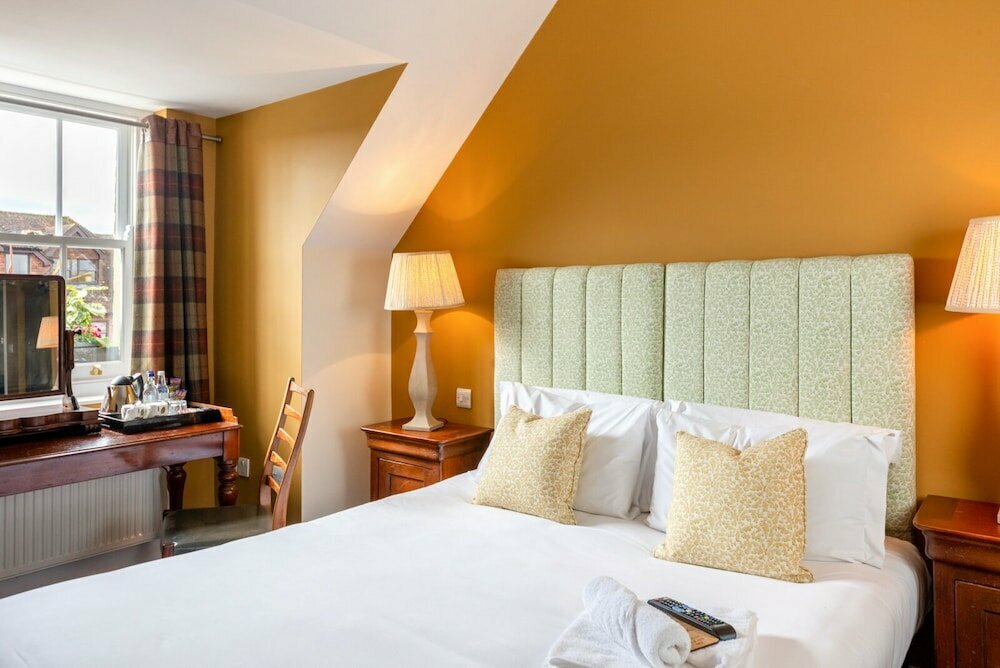 Hotel The Richard Onslow, England, photo