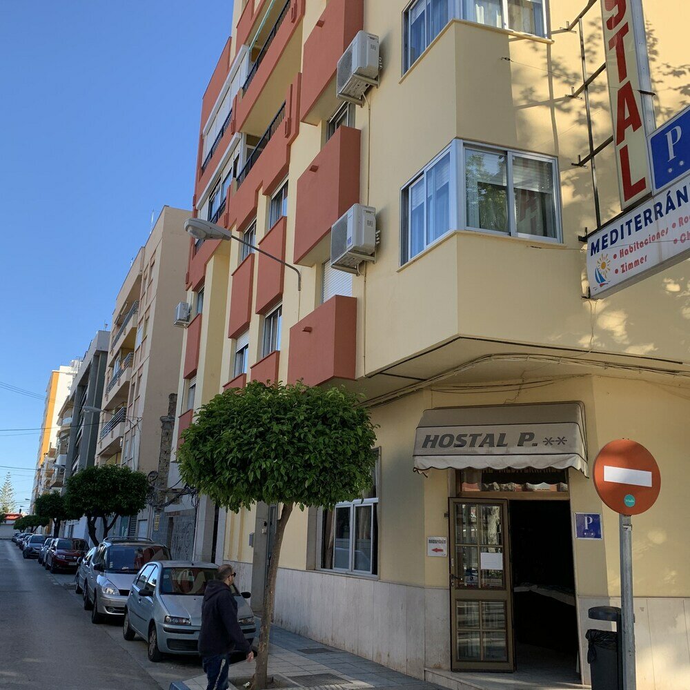 Фото Hostal Mediterráneo