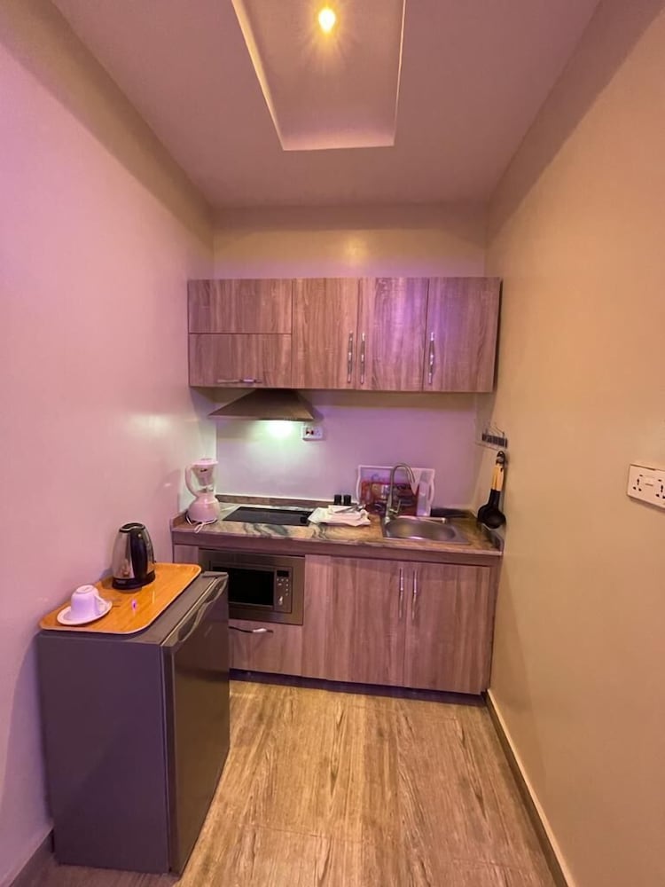 Фото God's Touch Apartment