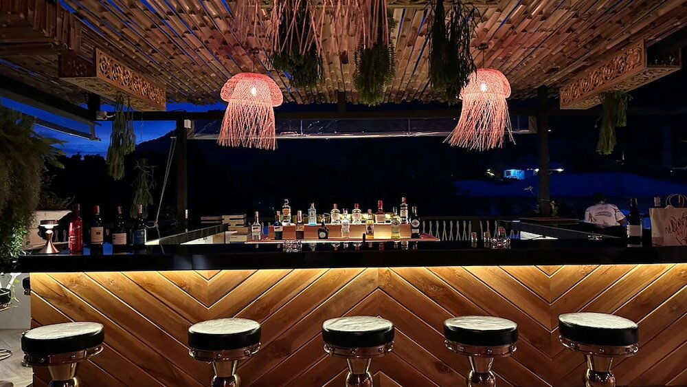 Фото Vannee Golden Sands Beachfront Resort