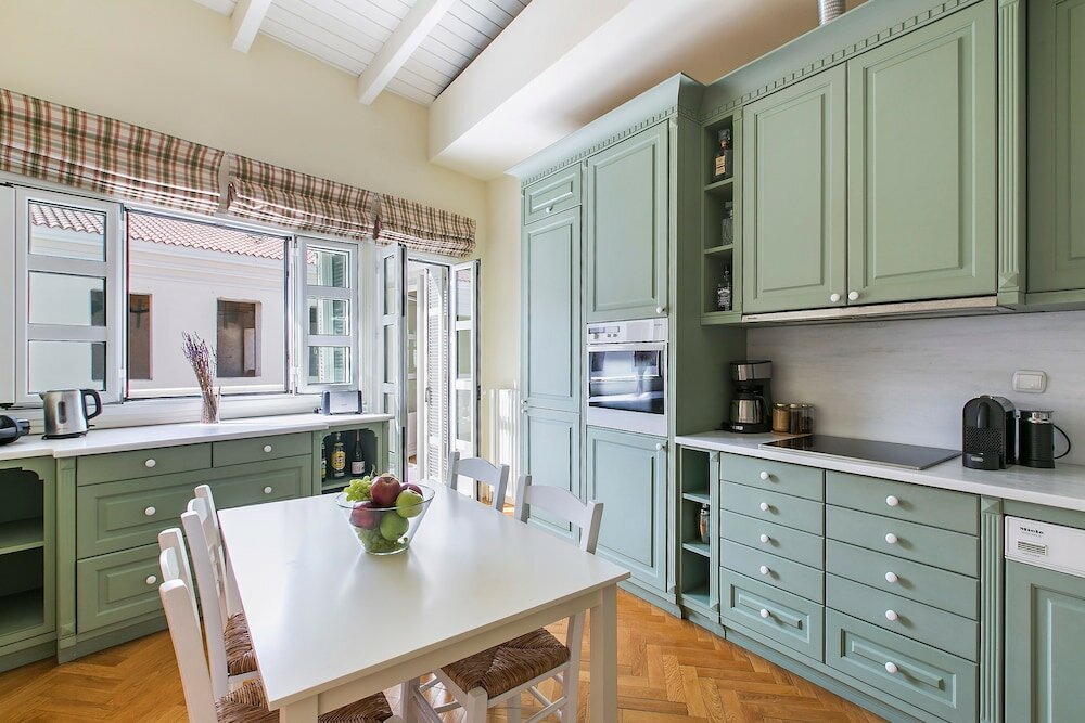 Фото Aerides Luxury Suites