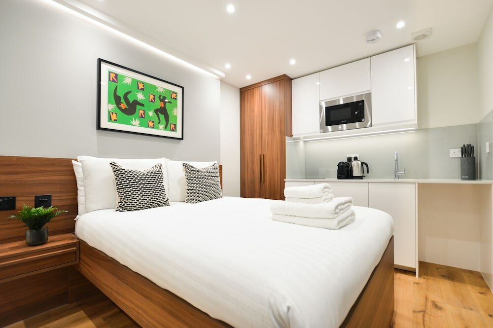 Фото Leinster Square Serviced Apartments