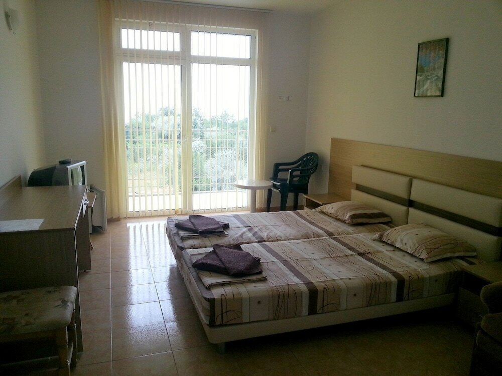 Фото Hotel Crystal