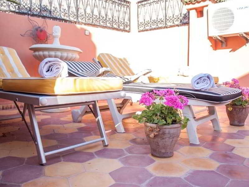 Фото Riad Mahjouba