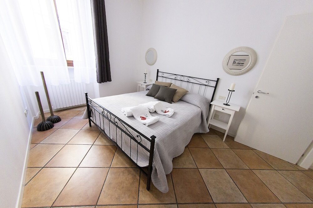 Фото Vivaverona Rooms