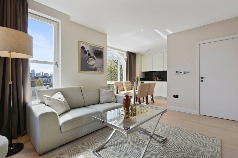 Фото Vauxhall Bridge Road by Q Apartments